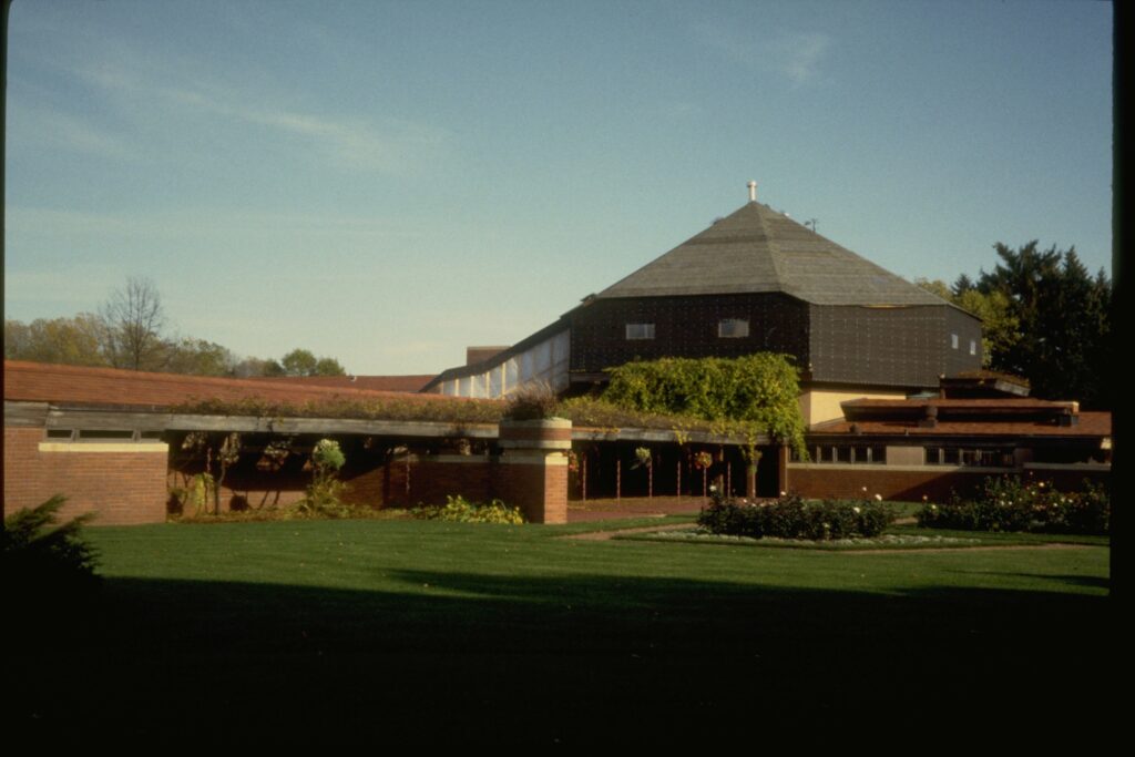 Wingspread domed roof, Frank Lloyd Wright